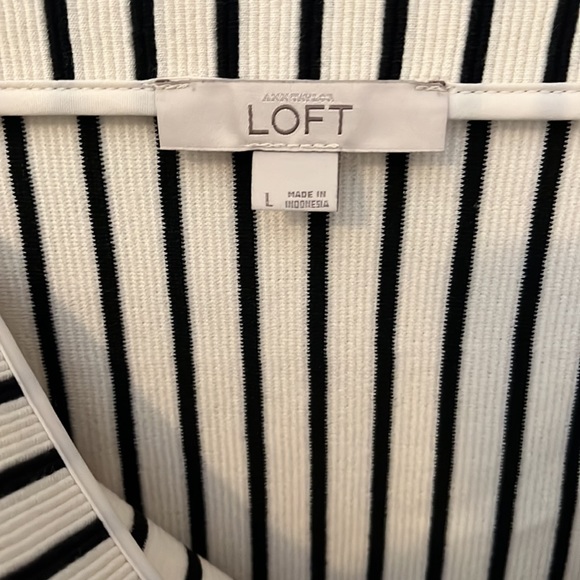 LOFT Black and White Skirt - Picture 3 of 3